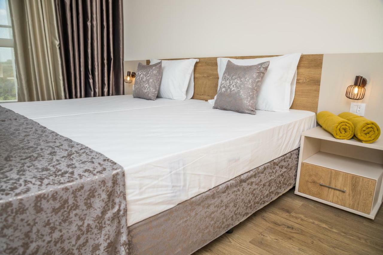 Allure Beach Resort Aparthotel Primorsko Exterior foto